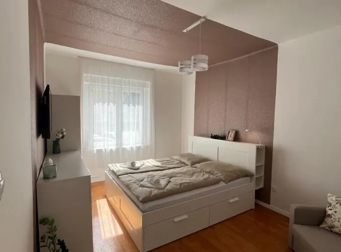 Apartment S1 *